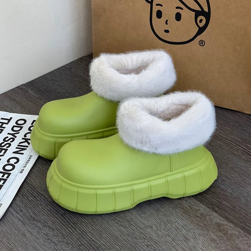 Lässige und stützende orthopädische Stiefel
