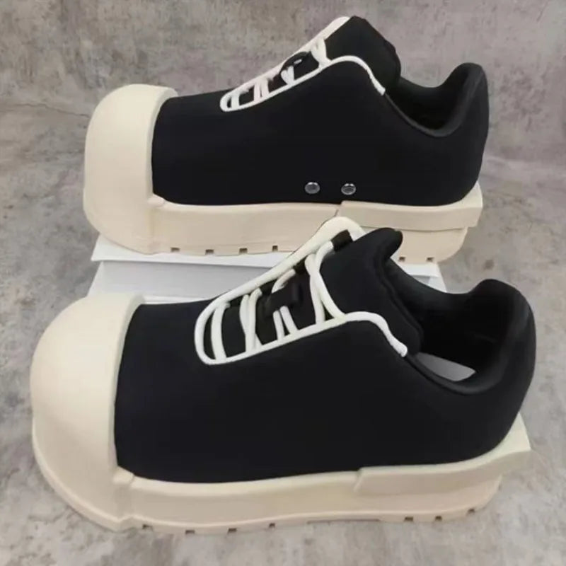 Elegante und stützende orthopädische Turnschuhe