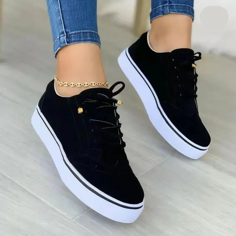 EM | Stylische Plateau-Sneakers