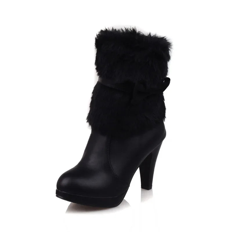 Lässige und stützende orthopädische Stiefel