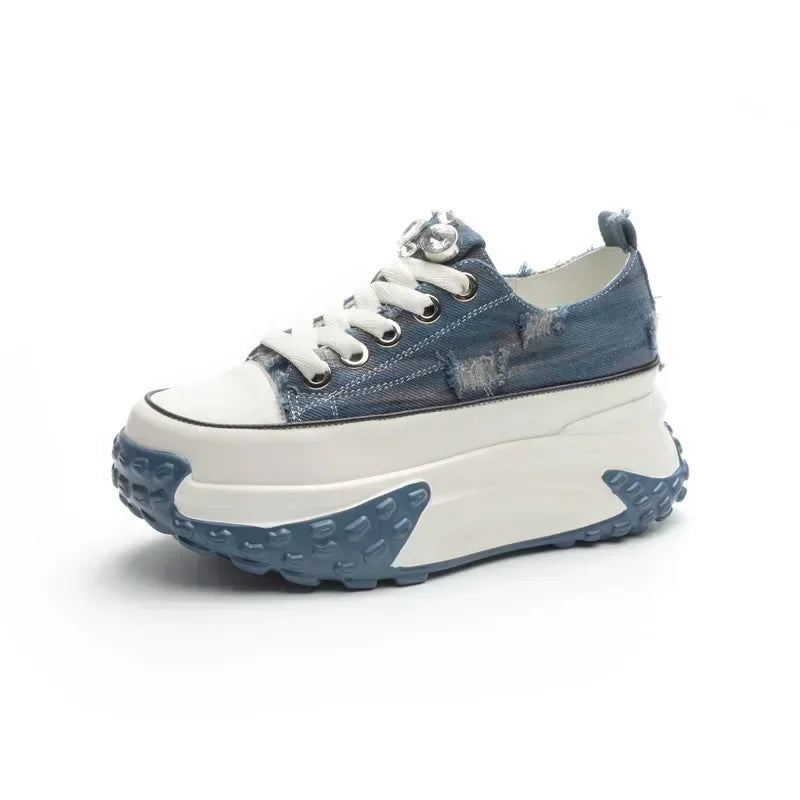 Stützende und stilvolle orthopädische Schuhe