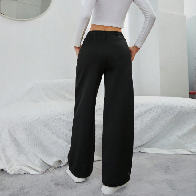 EM | Modische und minimalistische Winterhosen