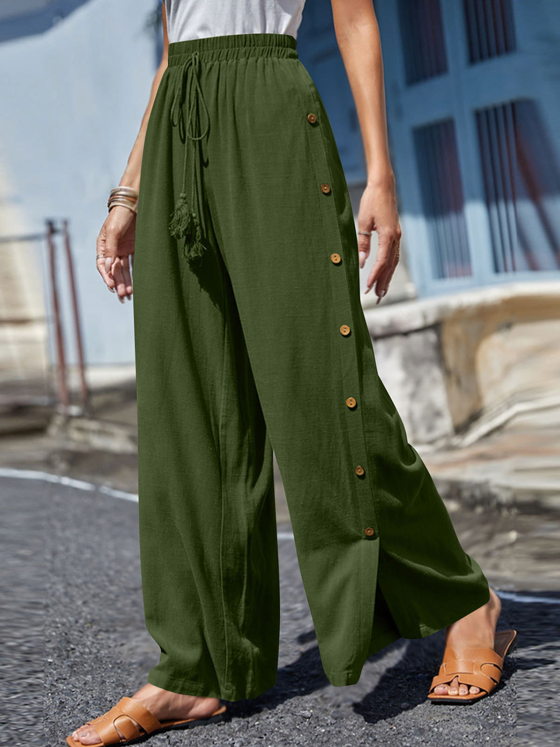 EM | Effortless and Chic Pants
