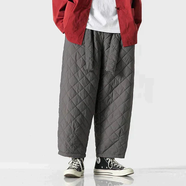 EM | Stylische und luftige Hosen