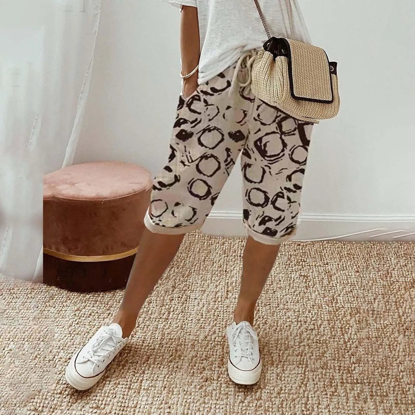 EM | Bermudashorts mit Blumendruck und Kordelzug
