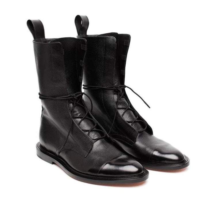 EM | Spitz zulaufende Stiefel