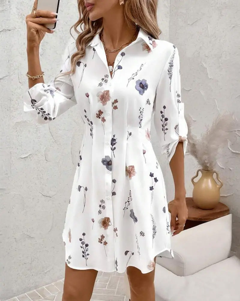 MW | Bedrucktes Modekleid mit Passform