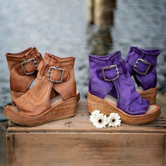 EM | Boho-Keilsandalen