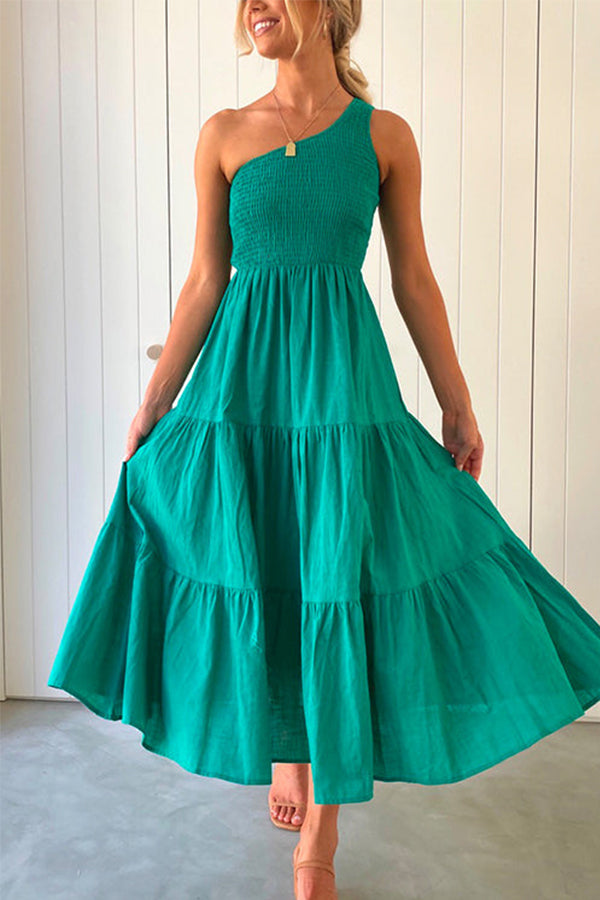 MW | Schulterfreies, ärmelloses, gerafftes Maxikleid mit Rüschen