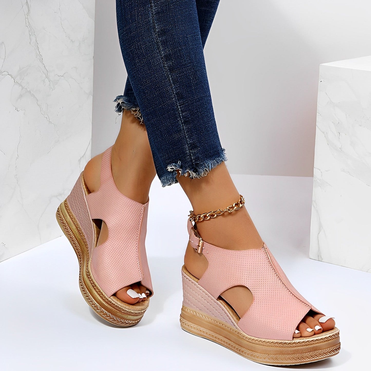 EM | Neue Orthopädische Sandalen 2024
