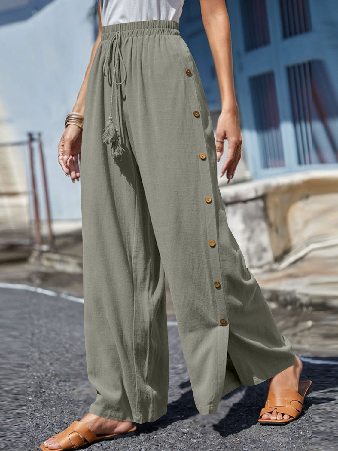 EM | Effortless and Chic Pants