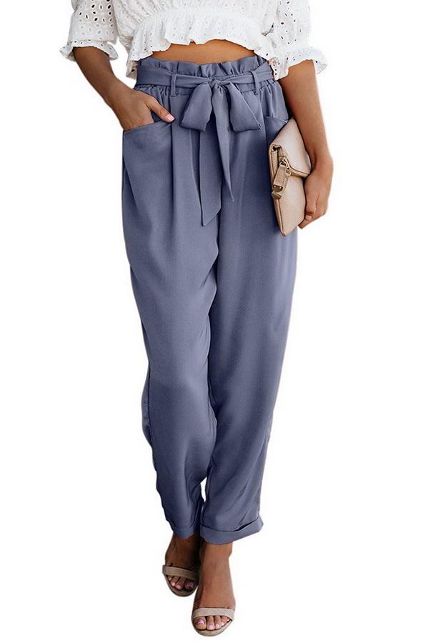 EM | Schlanke und luftige Hose