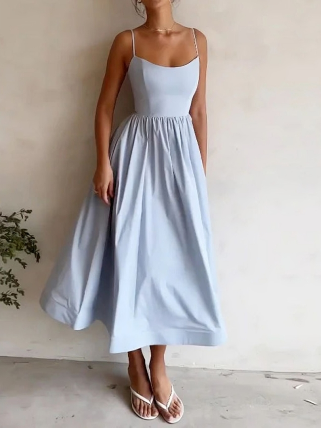 EM | Fließendes Maxikleid mit Spaghetti-Sternchen