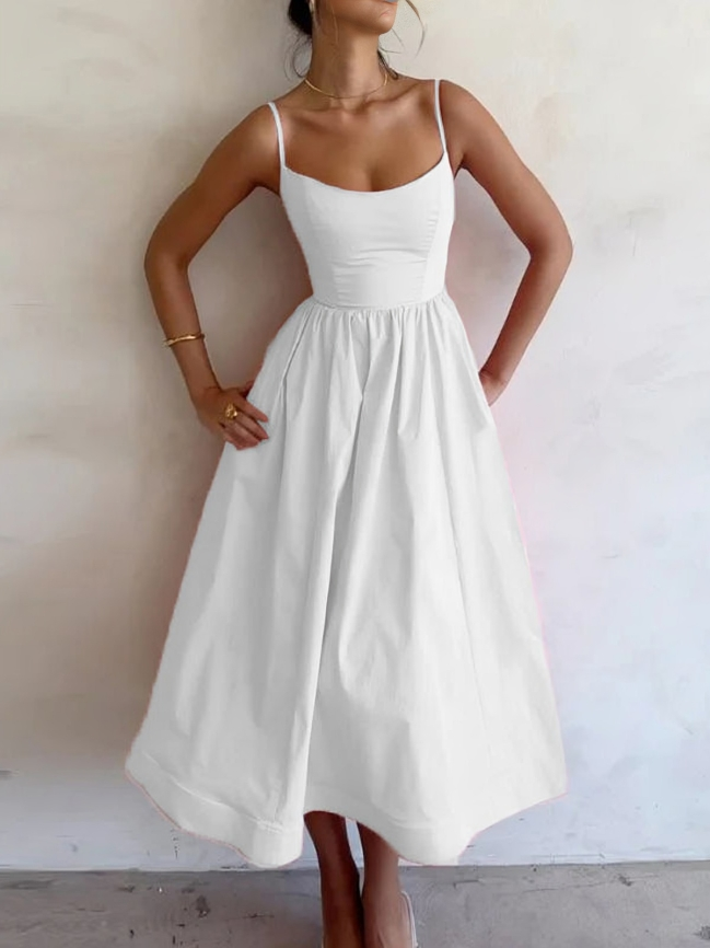 EM | Fließendes Maxikleid mit Spaghetti-Sternchen