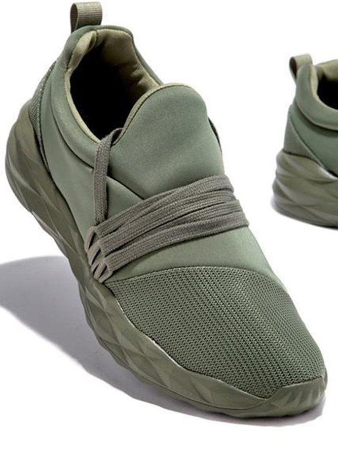 MW | Klassische und frische Sneakers