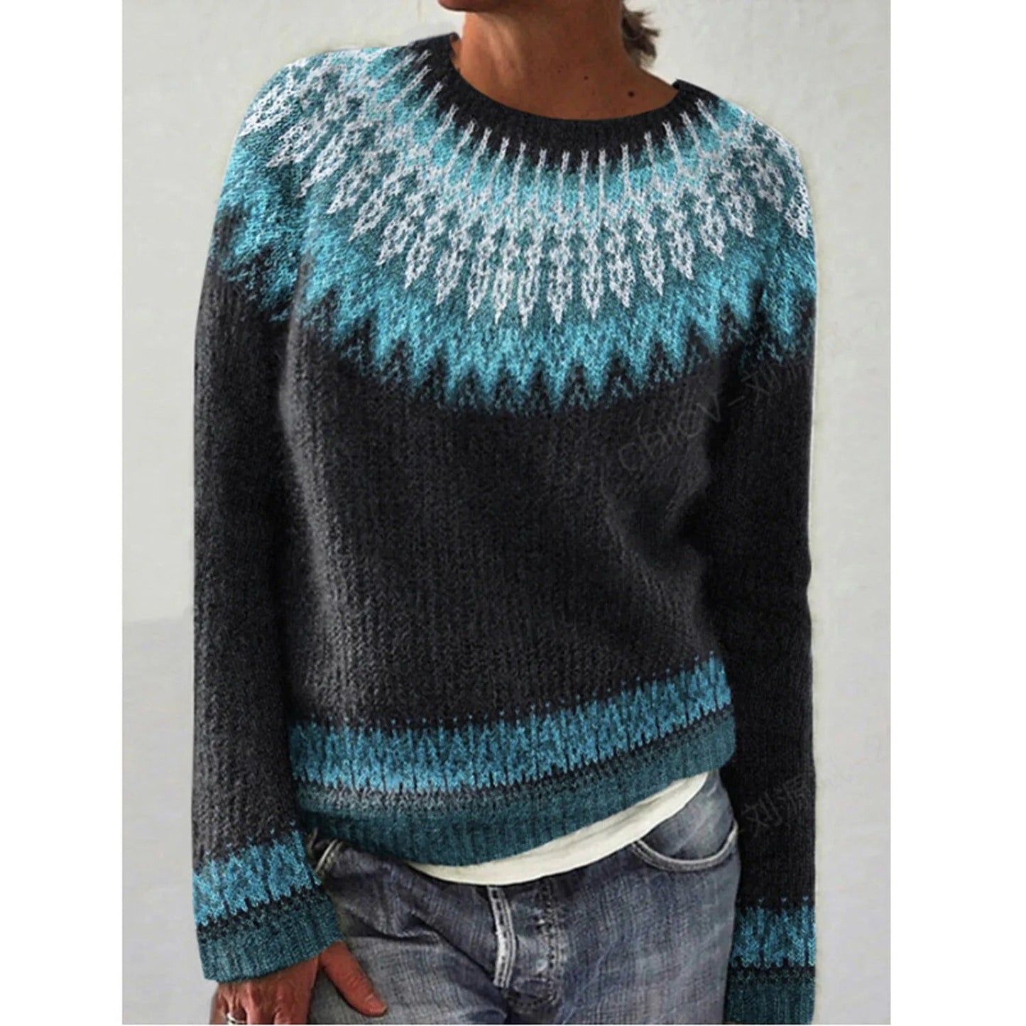 EM | Colorblock-Strickpullover mit gestreiften Ärmeln