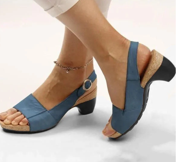 EM | Offene Slingback-Sandalen mit Blockabsatz