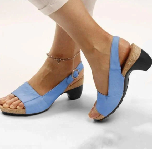 EM | Offene Slingback-Sandalen mit Blockabsatz
