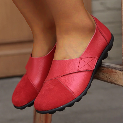 EM | Stützende und trendige orthopädische Schuhe