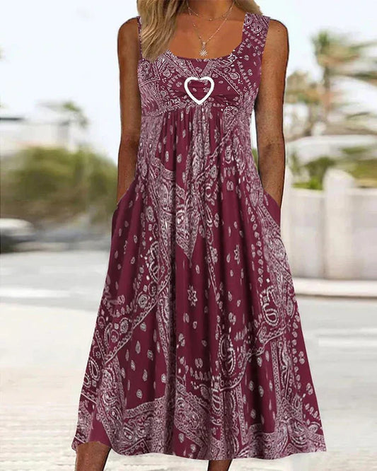 MW | Ärmelloses Kleid mit Print und Herz-Detail