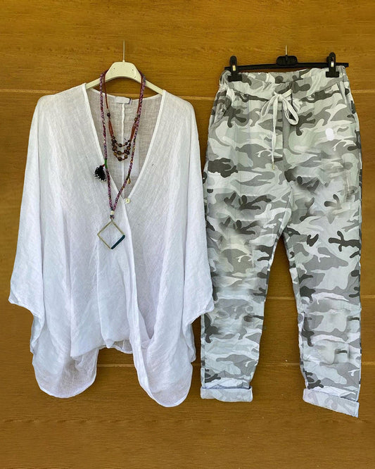 EM | Set aus Hose und Bluse mit Tarnmuster