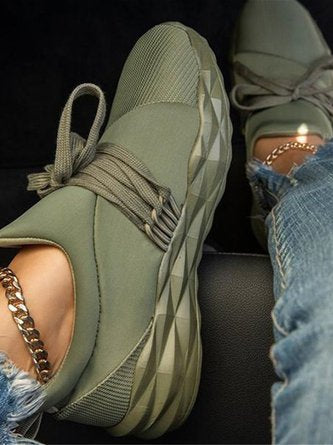 EM | Stilvolle, moderne, klobige Sneakers