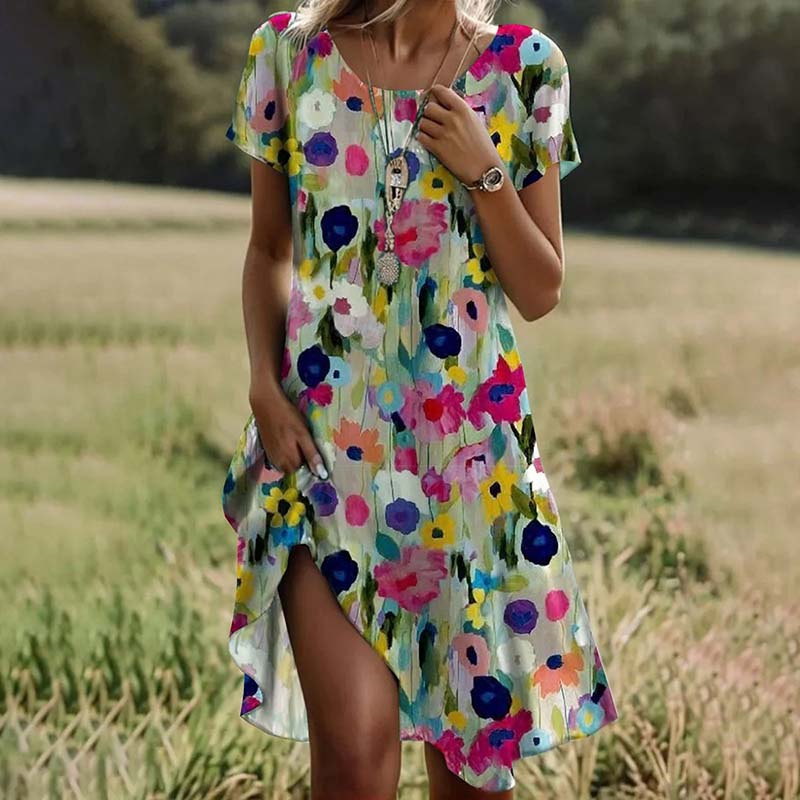 Doris - Lebendiges Kleid mit floralem Muster