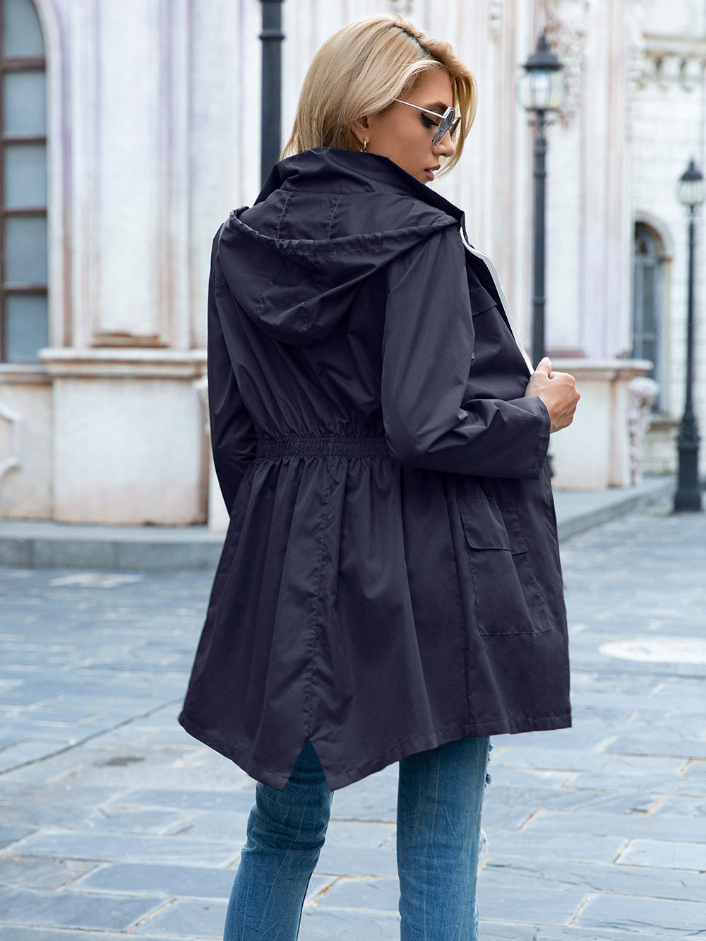 MW | Maßgeschneiderte und elegante Winterjacke