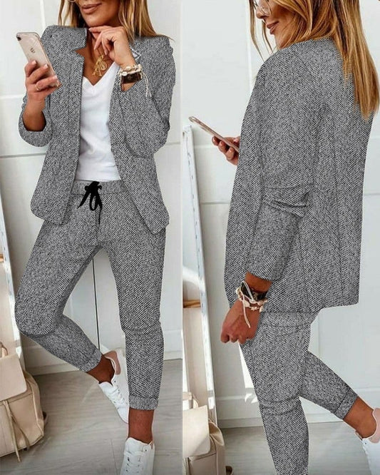 EM | Schickes zweiteiliges Blazer-Set