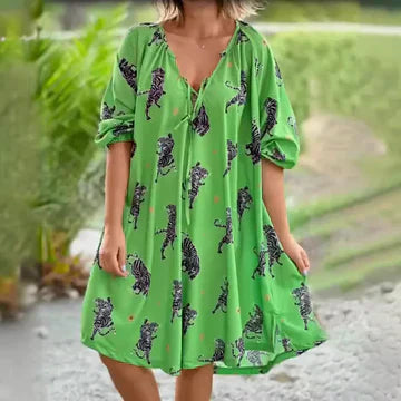 EM | Bedrucktes lässiges Kleid mit V-Ausschnitt