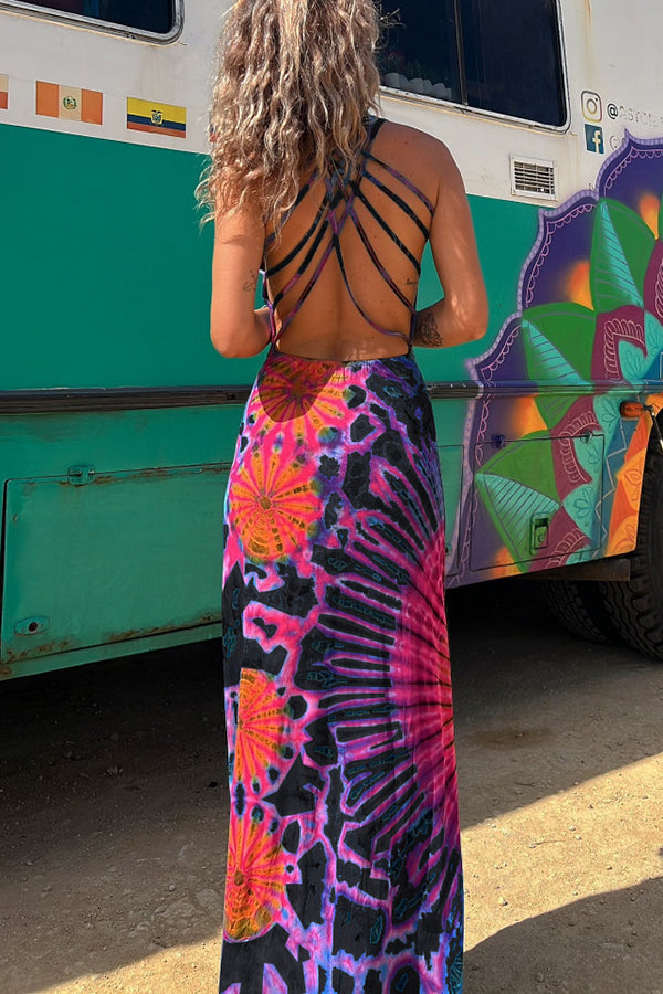 EM | La Bamba Batik-Maxikleid mit kokettem Schnürdetail am Rücken