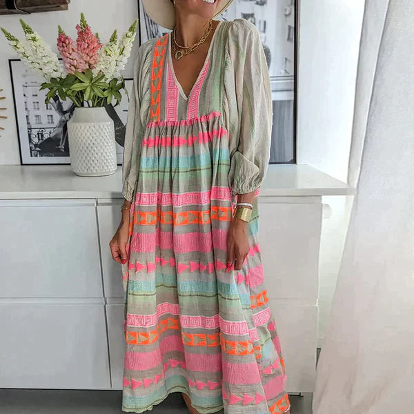 EM | Langärmeliges Maxikleid mit V-Ausschnitt