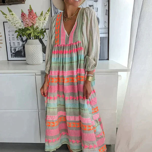 EM | Langärmeliges Maxikleid mit V-Ausschnitt