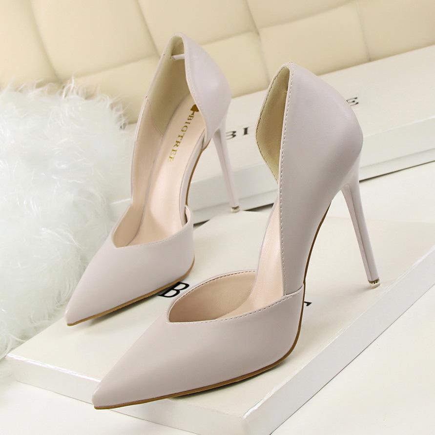 EM | Weiche und leichte Heels