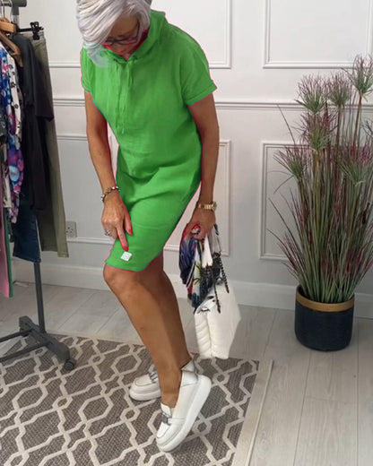 MW | Lässiges Kleid mit Kapuze und kurzen Ärmeln