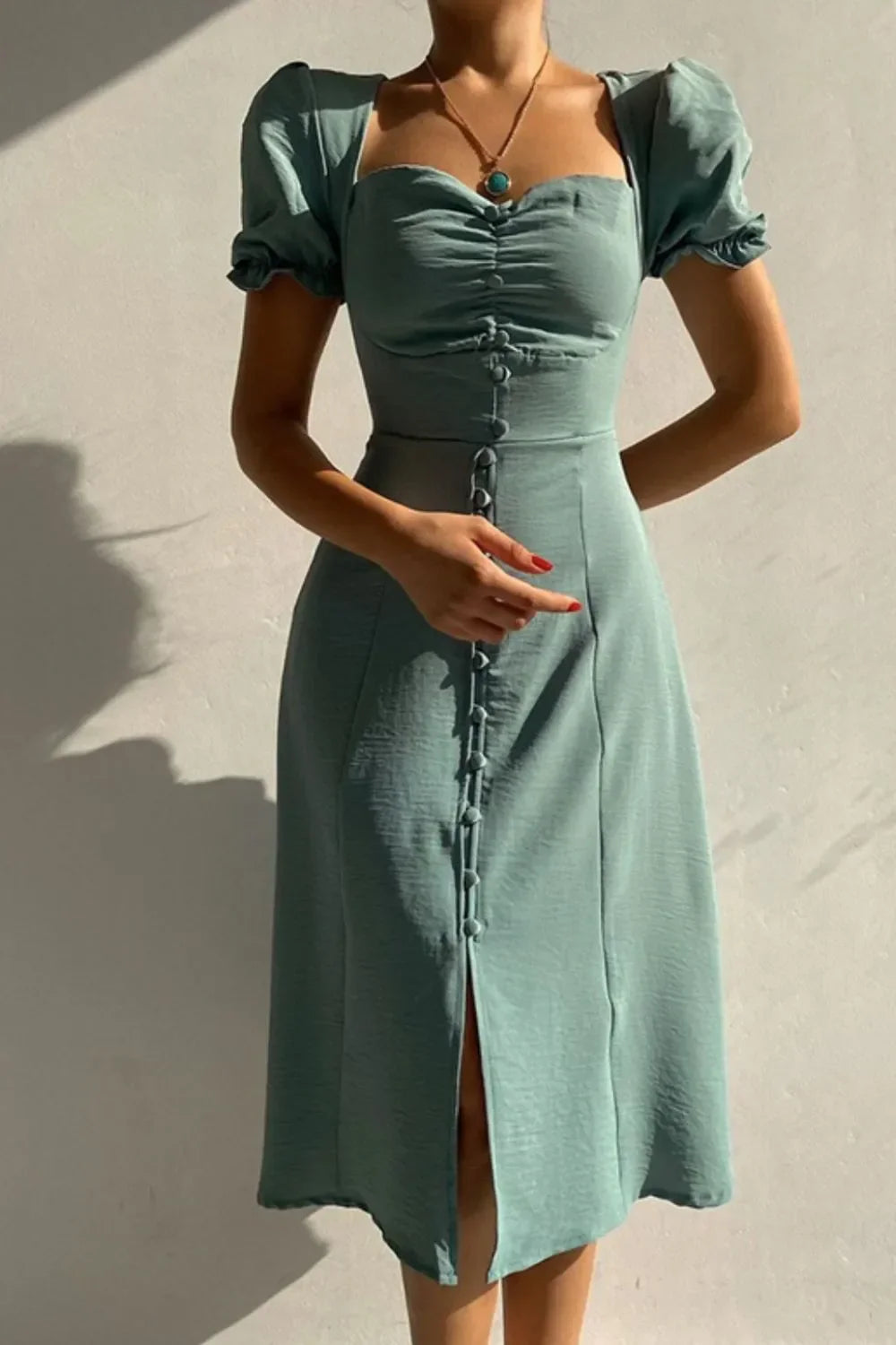 MW | Sweetheart Neck Kurzärmeliges Kleid