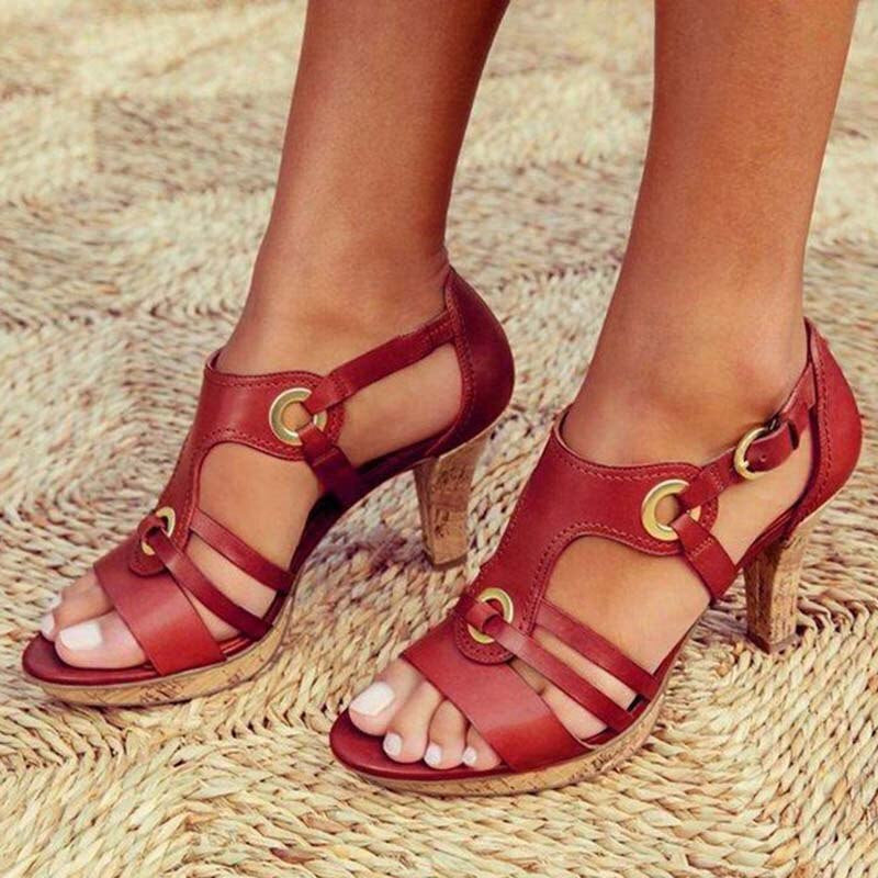 EM | Riemchensandalen mit Absatz