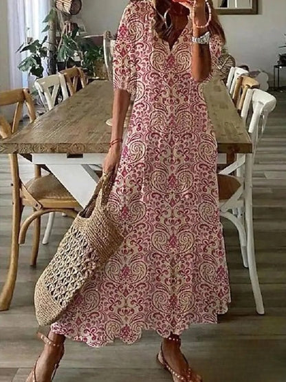 EM | Delia – Damenkleider Langes Kleid mit V-Ausschnitt, halblangen Ärmeln und aufgedrucktem Bart