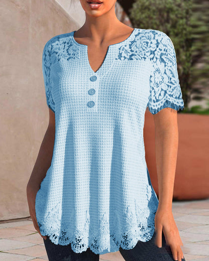 EM | Bluse aus strukturierter Spitze