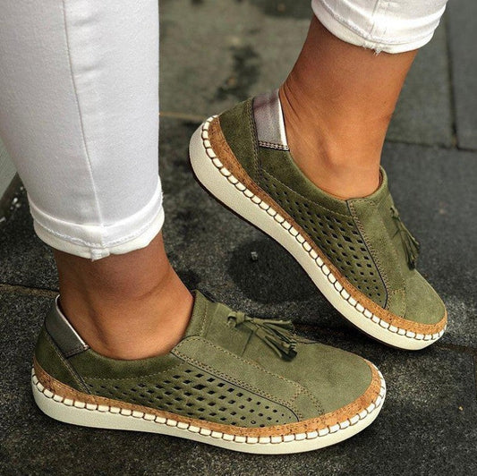 EM | Slip-On-Sneakers mit Quastendetail