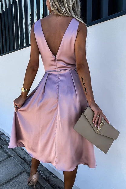 MW | Hold You In My Memory Satin Midi-Kleid