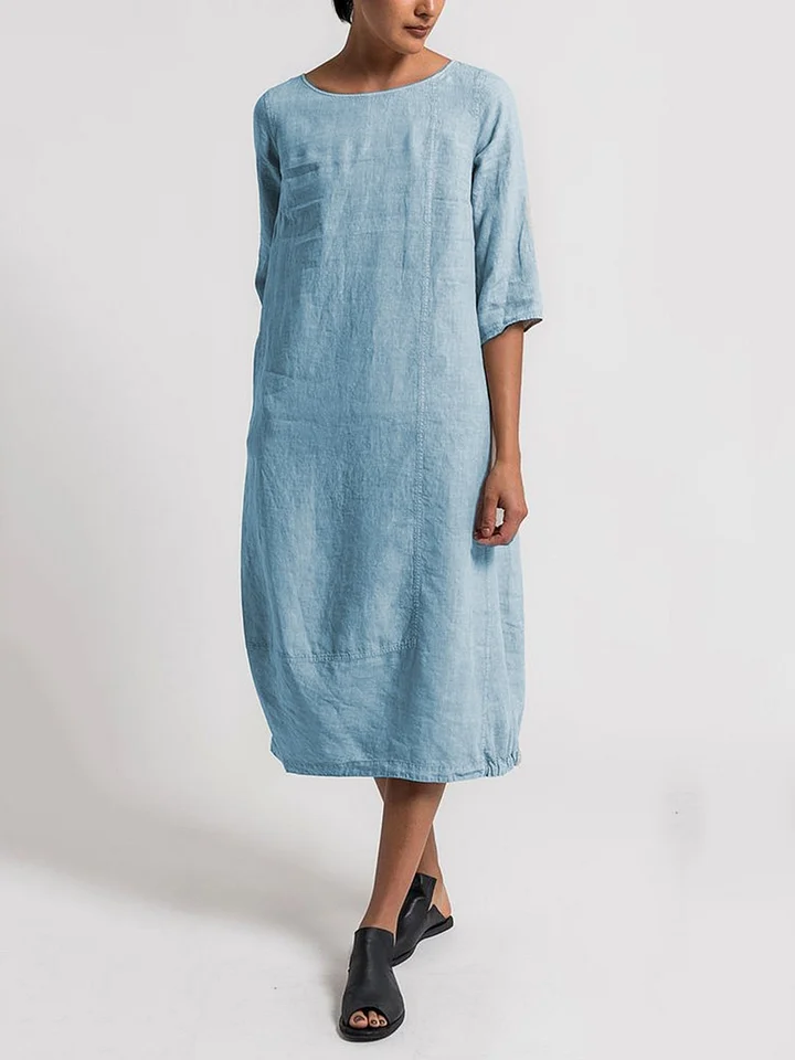 EM | Alice – Lässiges, einfarbiges Freizeitkleid mit Rundhalsausschnitt und 3/4-Ärmeln