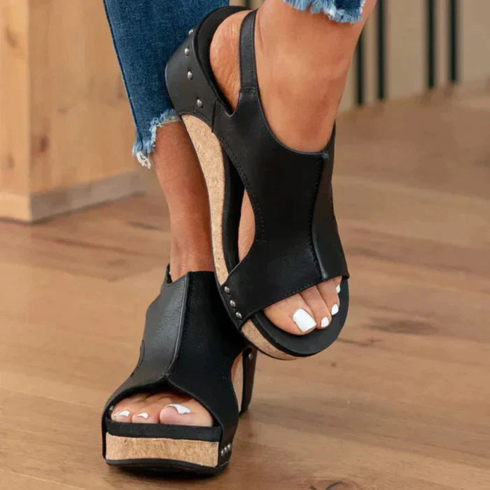 EM | Elegante Sommer-Keilsandalen