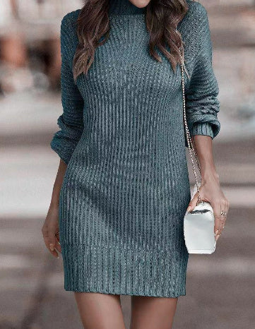 MW | langärmeliges lässiges Minikleid mit hohem Kragen