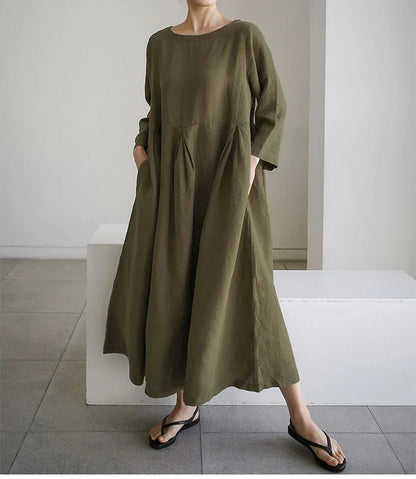 EM | Langes Kleid mit langen Ärmeln