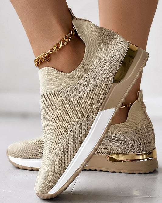 EM | Entspannte und bequeme Slip-on-Sneakers