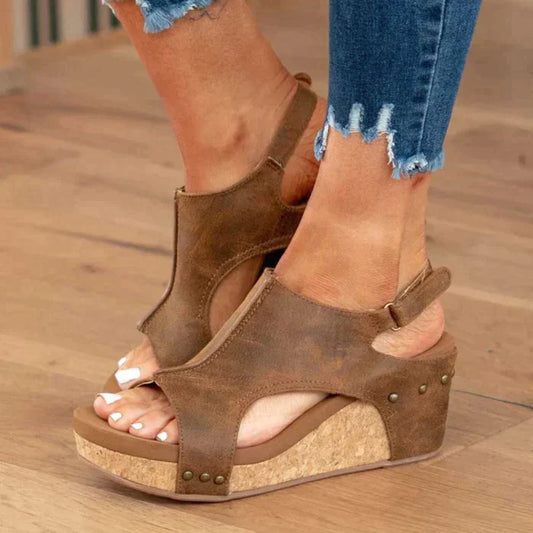 EM | Elegante Sommer-Keilsandalen