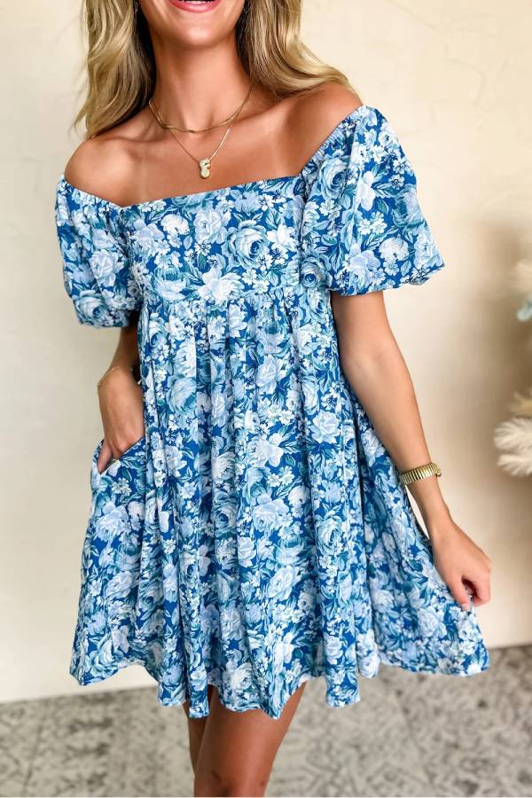 MW | Blaues geblümtes Babydoll-Minikleid mit Puffärmeln