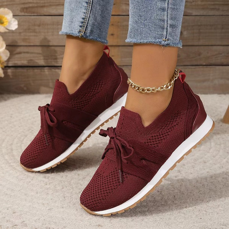EM | Leichte Turnschuhe aus Strick