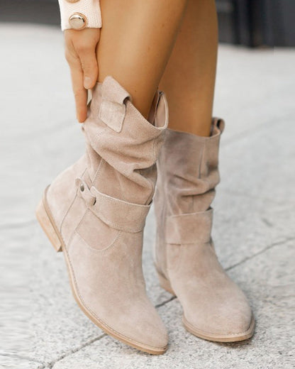 EM | Mid-Calf-Stiefel mit Riemen-Detail